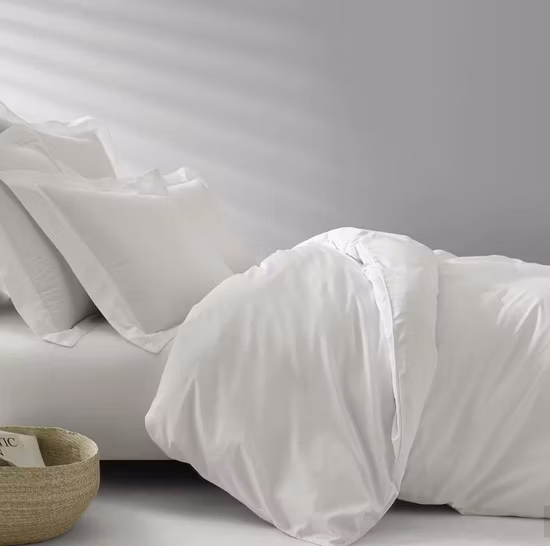 Weiße Daunenalternative zum Fabrikpreis, maßgeschneiderte Design-Bettwäsche, Steppdecke, Großhandel, King-Size-Polyester-Mikrofaser, gesteppte Sommerdecke